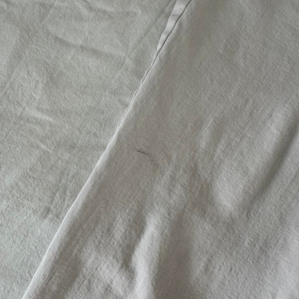 White Y2K embroidered capri jeans - Picture 6 of 6
